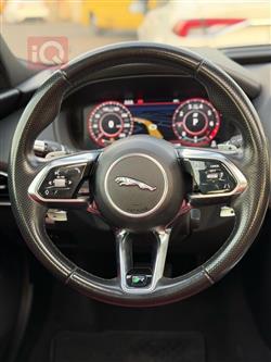 جاكوار XE